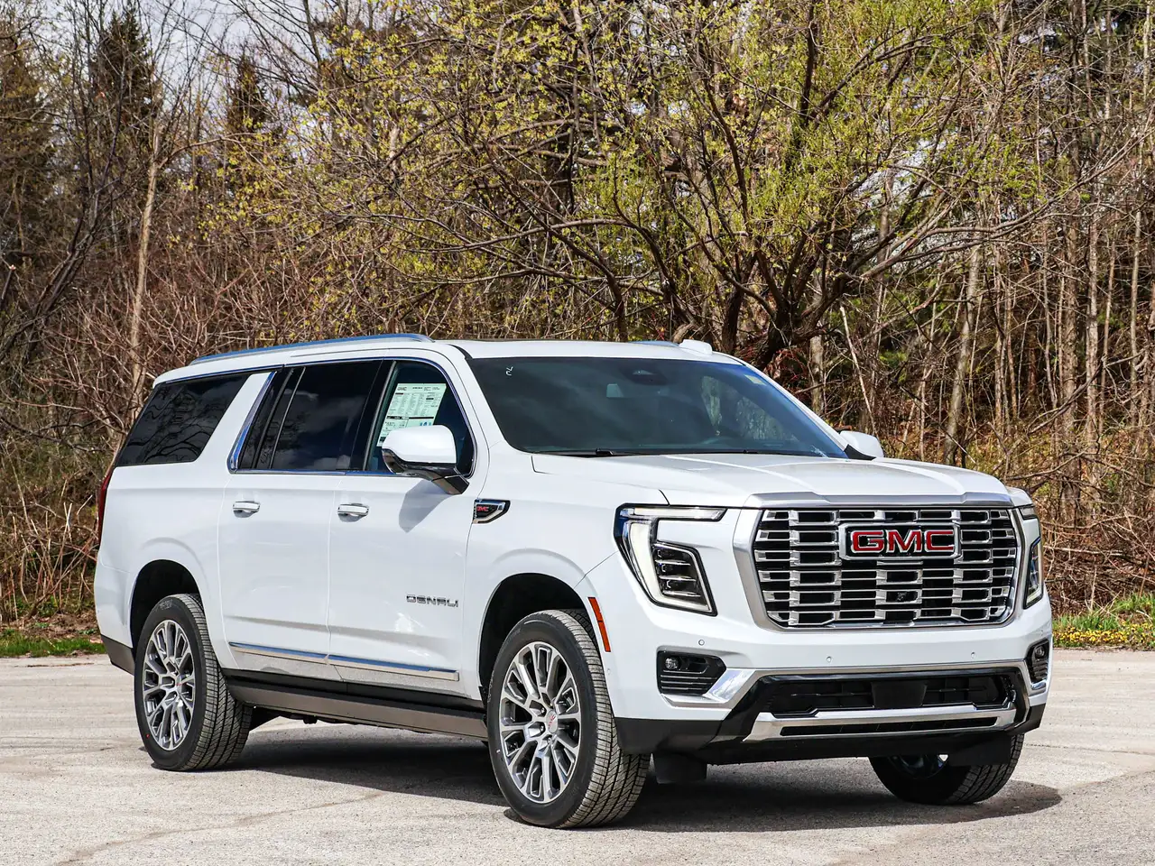 GMC Yukon photo GMC Yukon