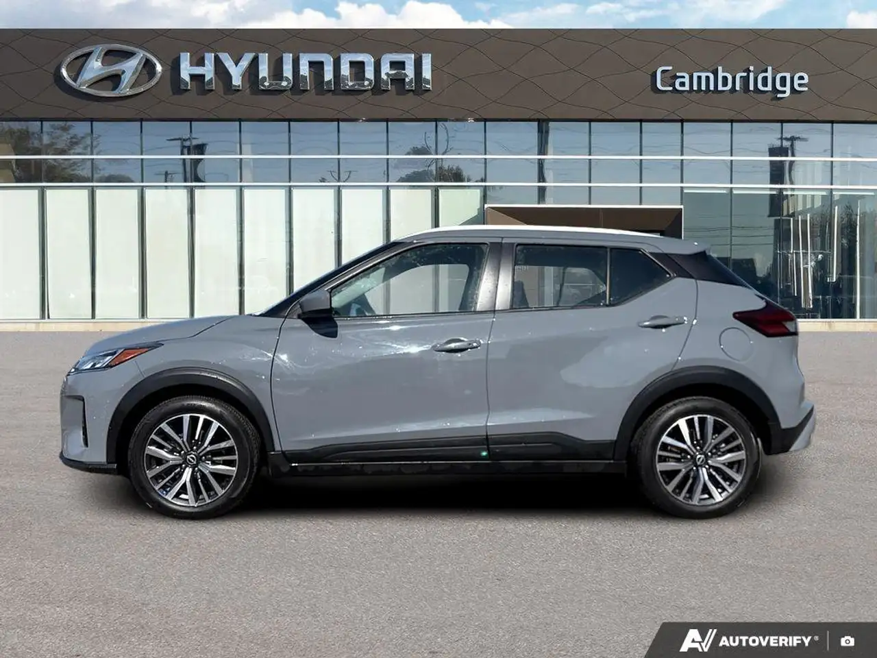 Nissan Kicks photo Nissan Kicks