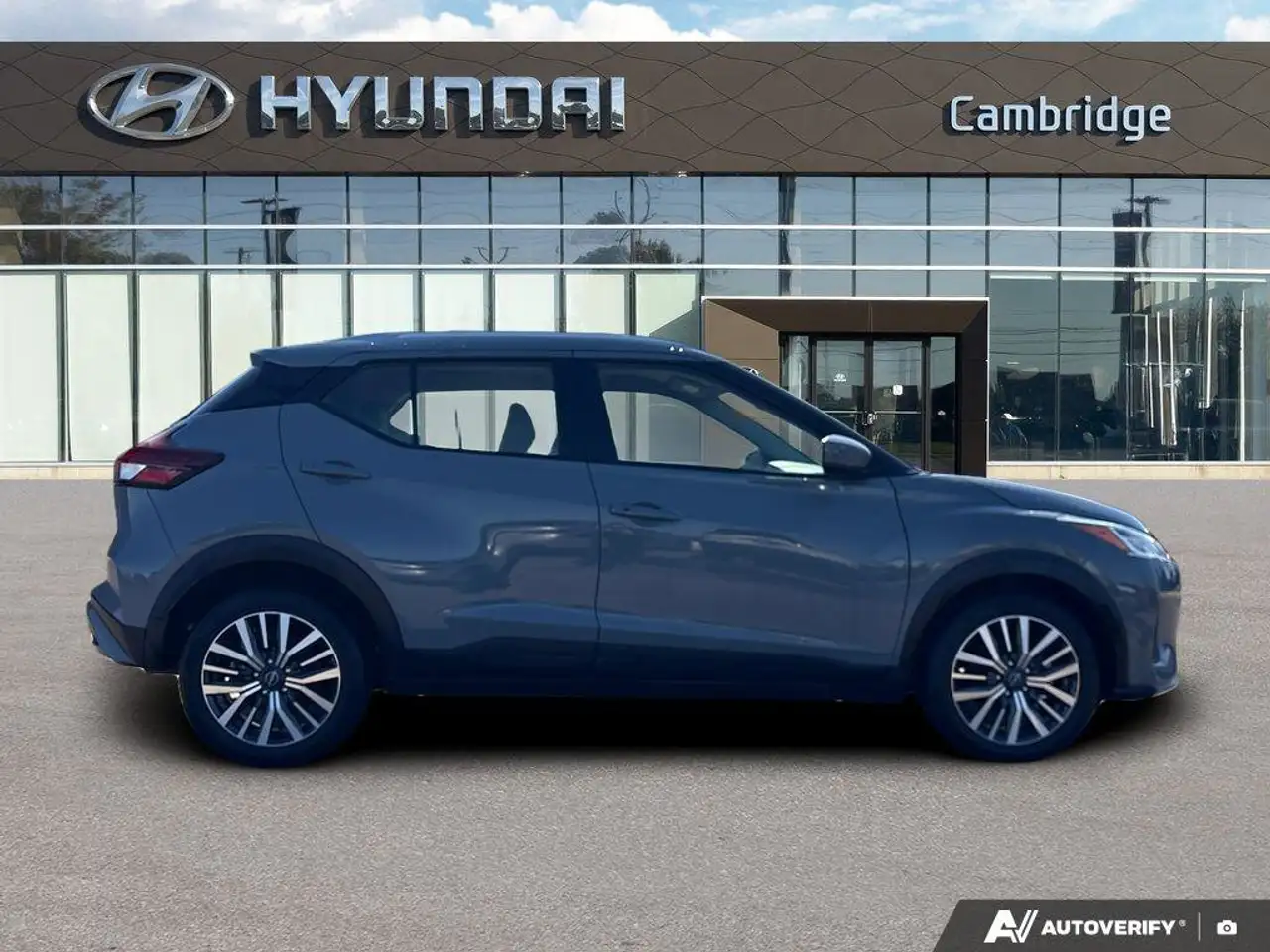 Nissan Kicks photo Nissan Kicks