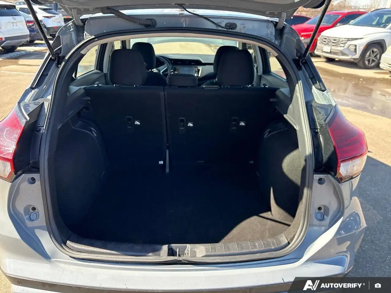 Nissan Kicks photo Nissan Kicks