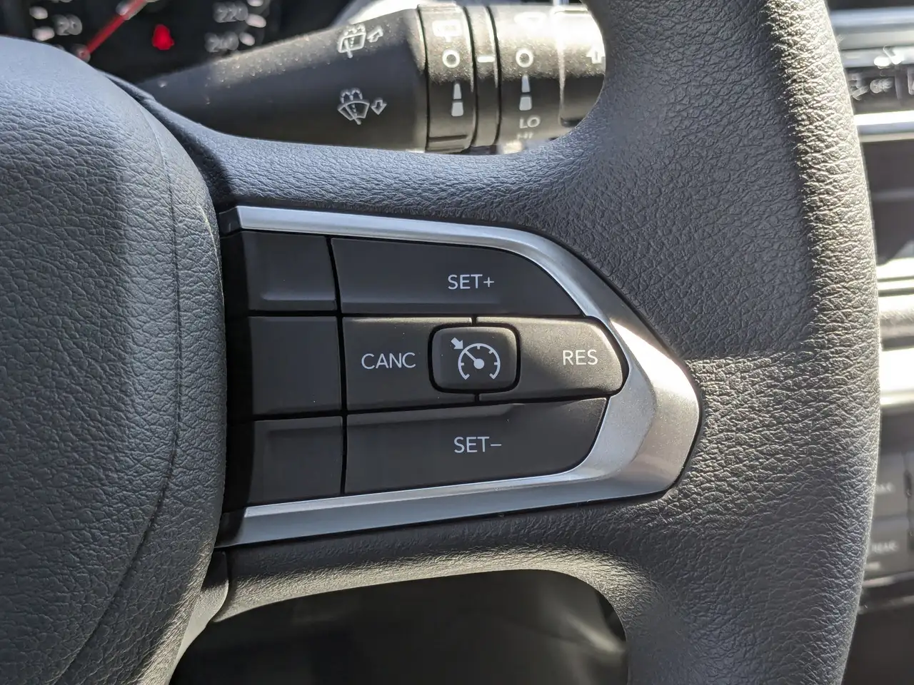Jeep Compass photo Jeep Compass