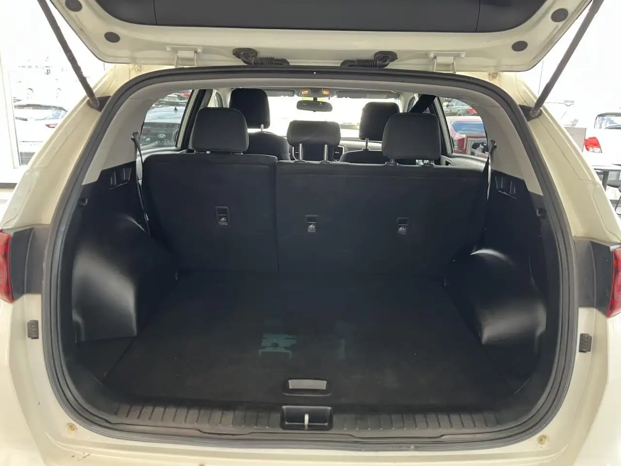 Kia Sportage снимка Kia Sportage