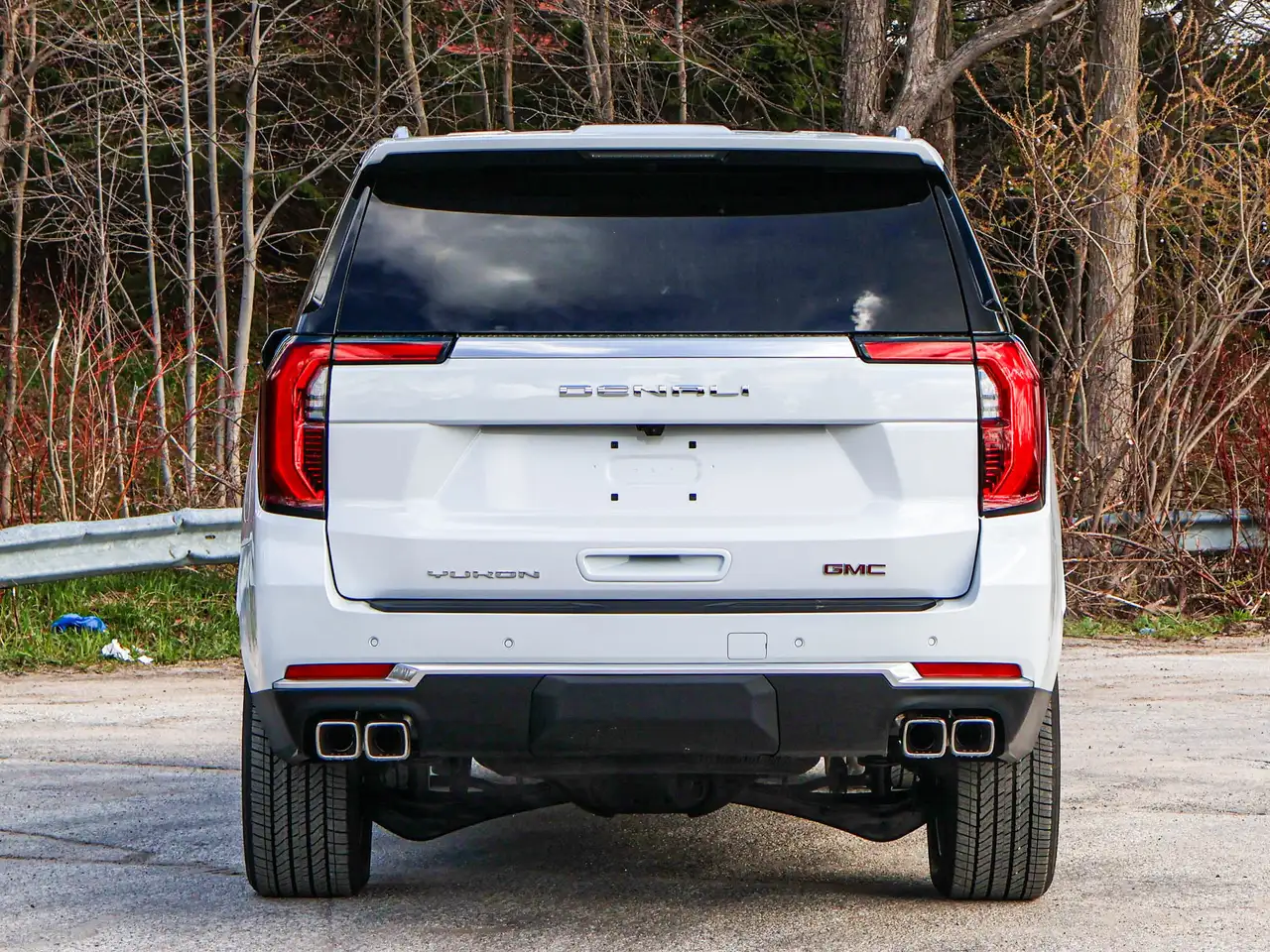 GMC Yukon photo GMC Yukon