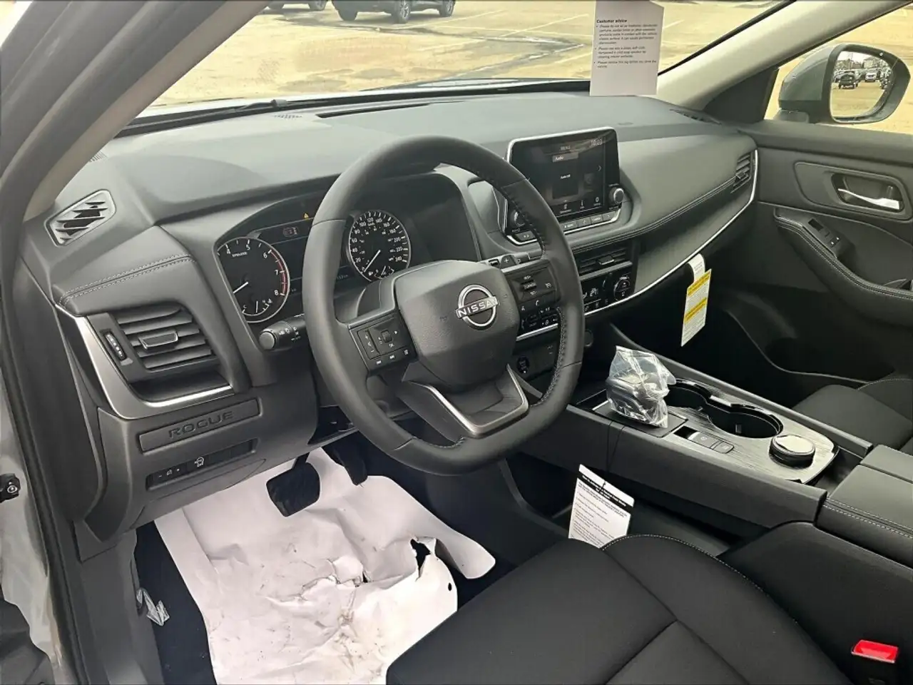 Nissan Rogue photo Nissan Rogue