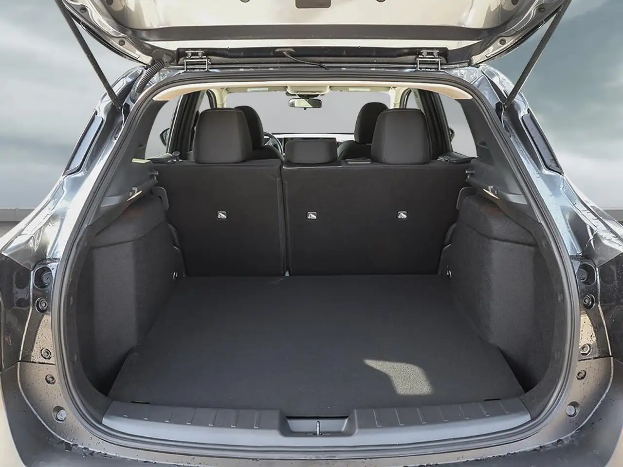 Nissan Kicks photo Nissan Kicks