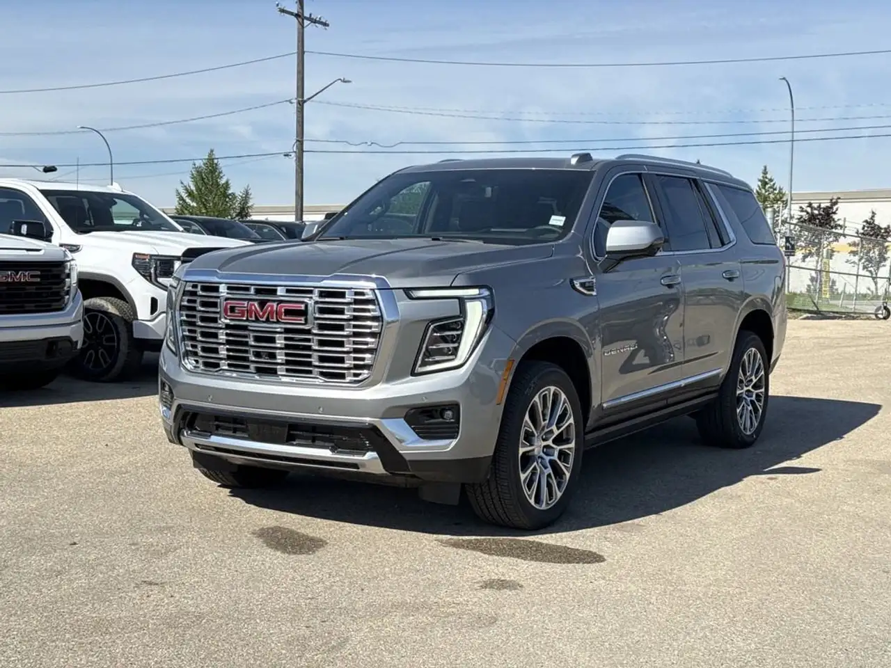 GMC Yukon снимка GMC Yukon