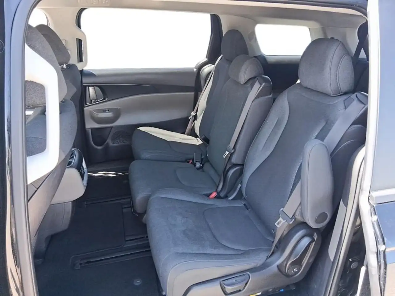 Kia Carnival fotografie Kia Carnival
