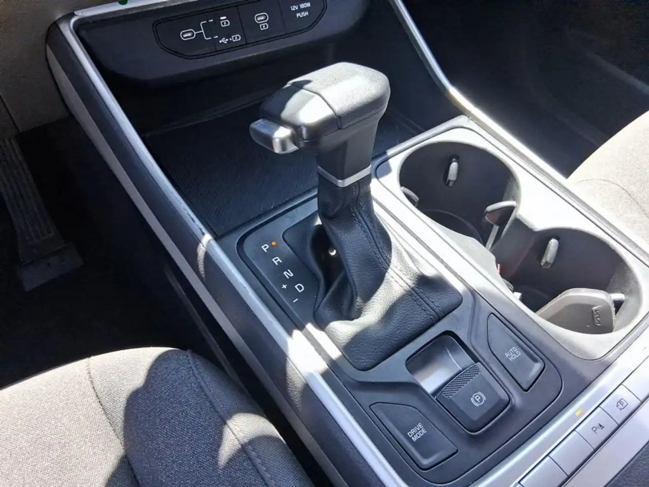 Kia Carnival fotografie Kia Carnival