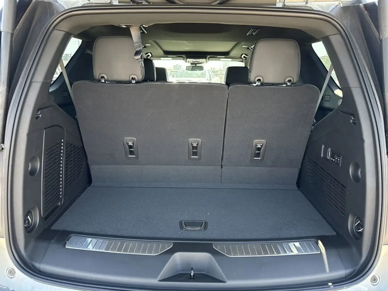 GMC Yukon снимка GMC Yukon