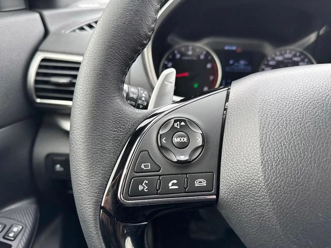 Mitsubishi Eclipse Cross photo Mitsubishi Eclipse Cross