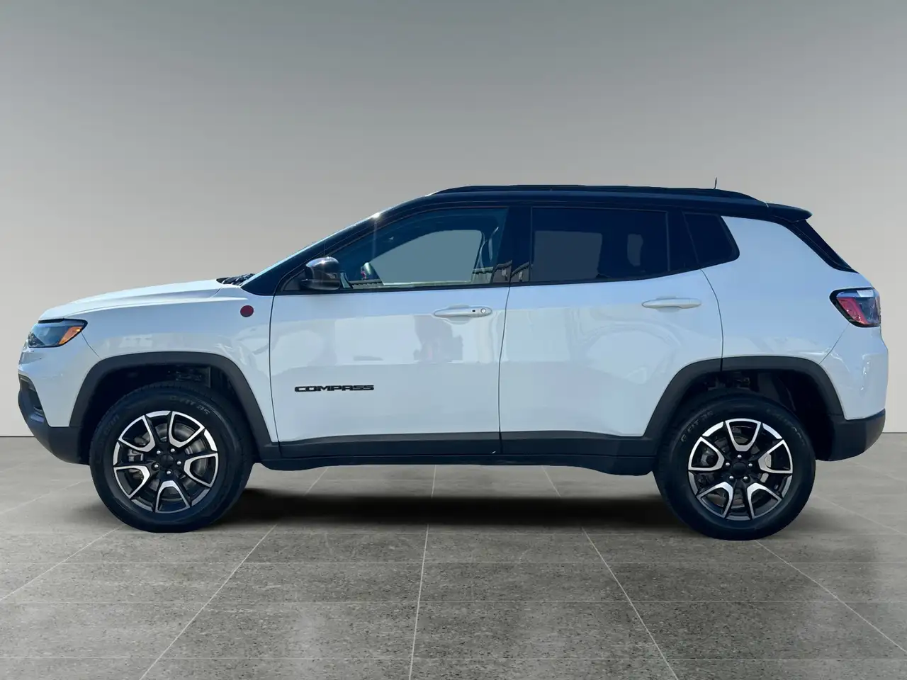 Jeep Compass photo Jeep Compass