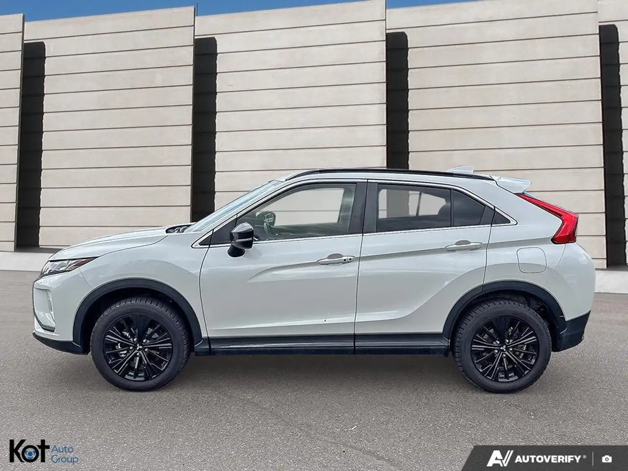 Mitsubishi Eclipse Cross снимка Mitsubishi Eclipse Cross