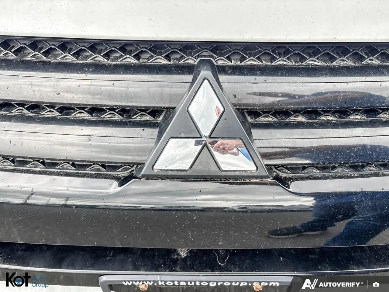 Mitsubishi Eclipse Cross снимка Mitsubishi Eclipse Cross