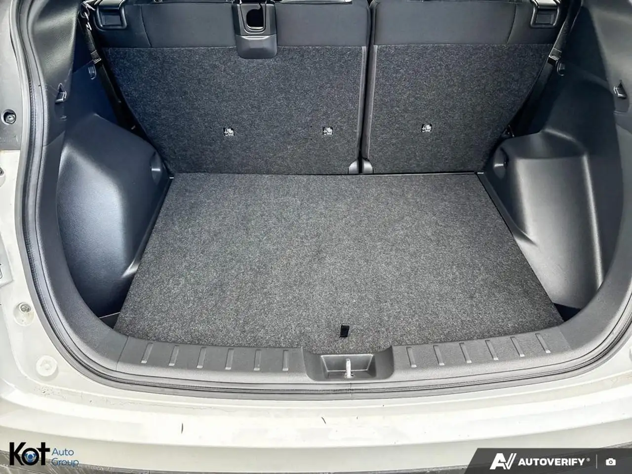 Mitsubishi Eclipse Cross снимка Mitsubishi Eclipse Cross