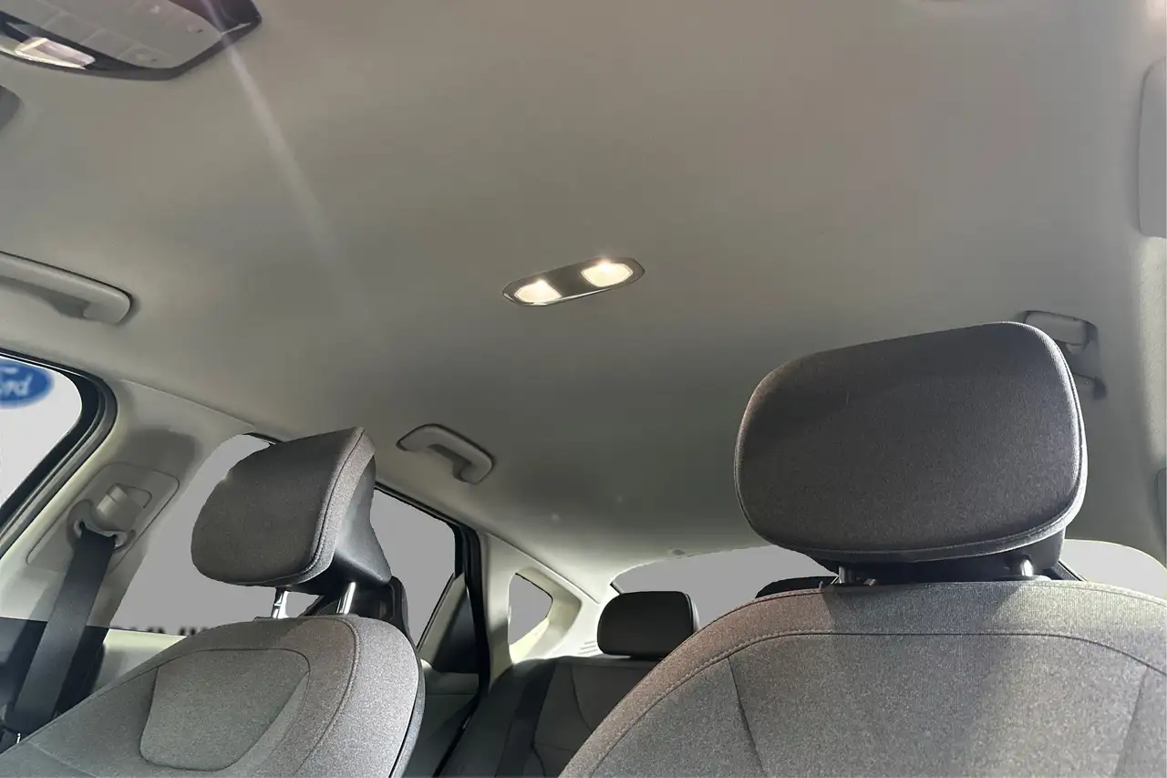 Kia K4 photo Kia K4