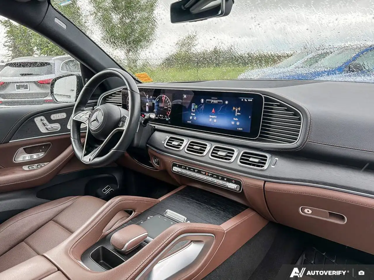 Mercedes-Benz GLE снимка Mercedes-Benz GLE