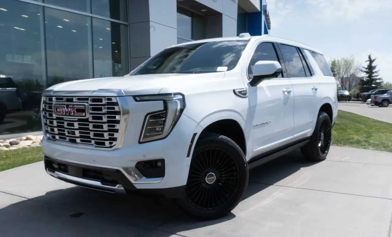 GMC Yukon снимка GMC Yukon