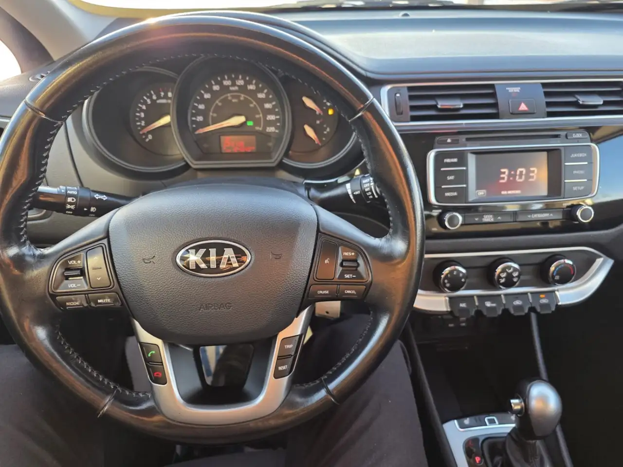 Kia Rio photo Kia Rio