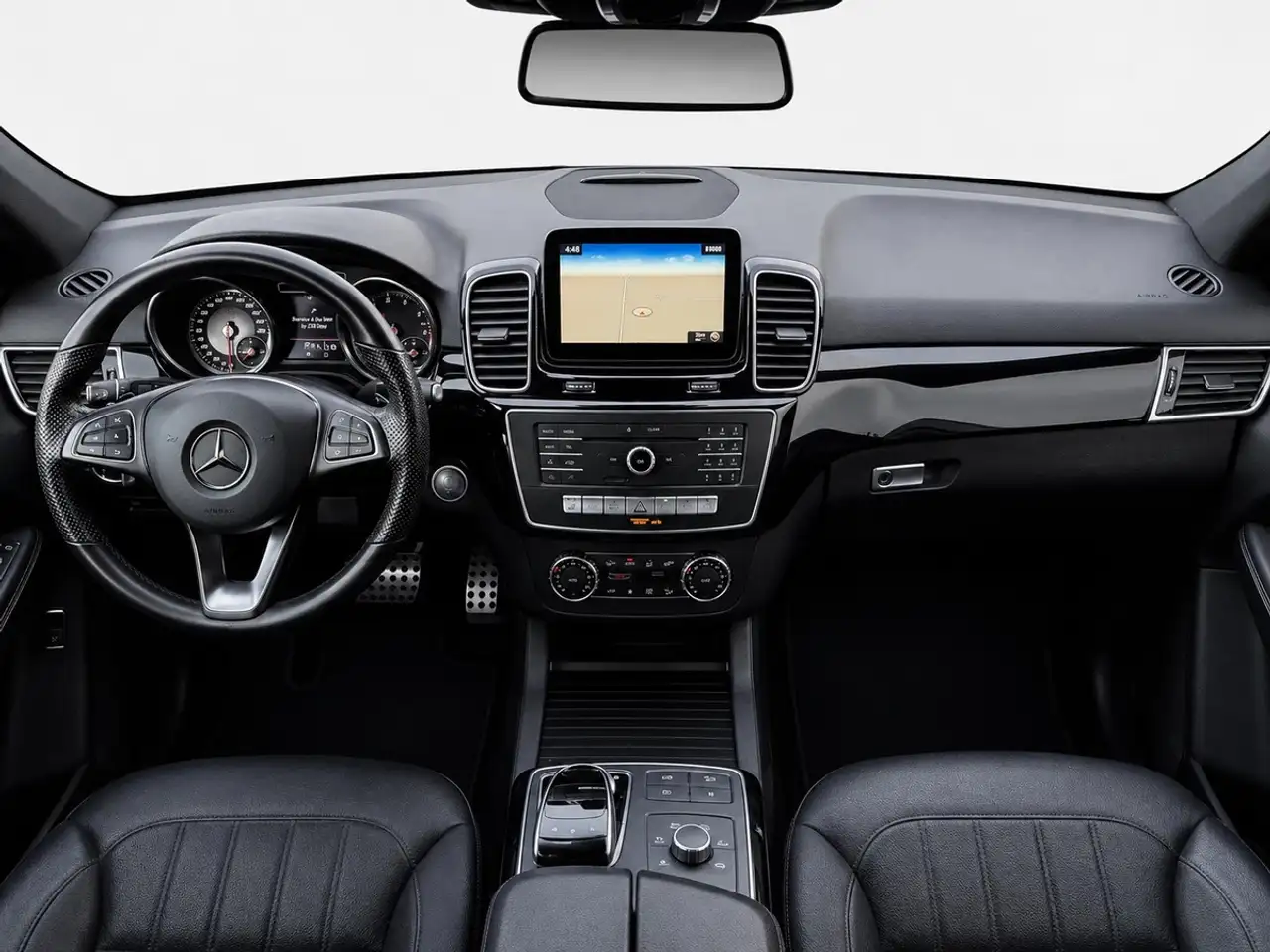 Mercedes-Benz GLE снимка Mercedes-Benz GLE