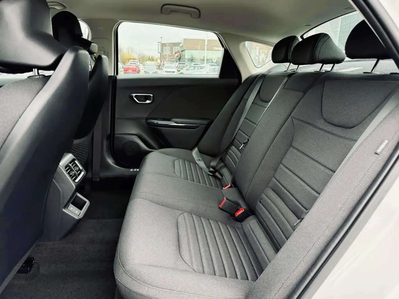 Kia K4 fotografie Kia K4