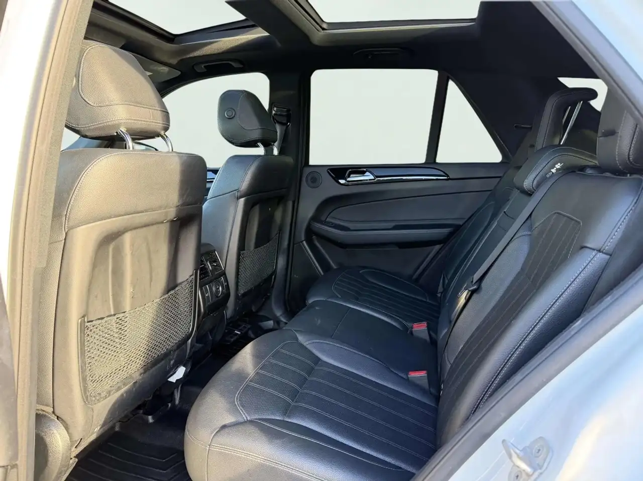 Mercedes-Benz GLE снимка Mercedes-Benz GLE