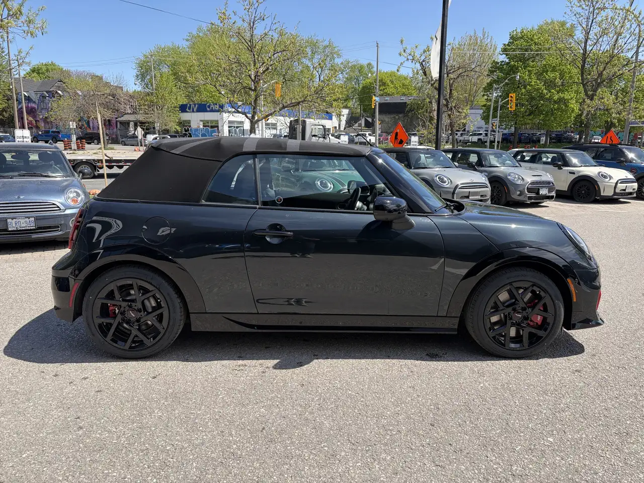 MINI Convertible photo MINI Convertible