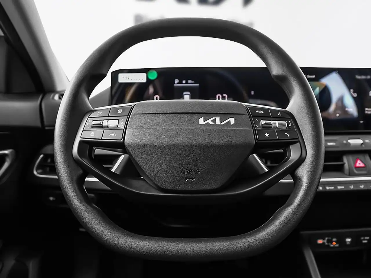 Kia K4 fotografie Kia K4