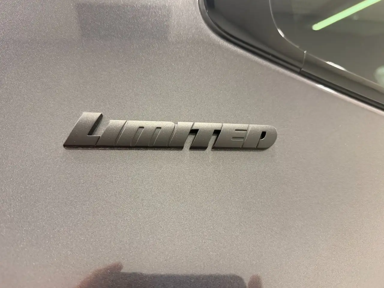 Toyota Tundra снимка Toyota Tundra