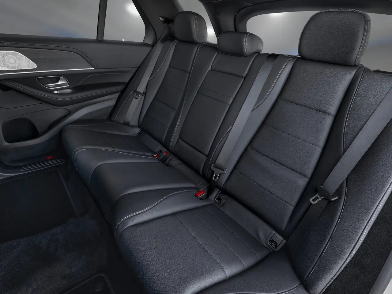 Mercedes-Benz GLE photo Mercedes-Benz GLE