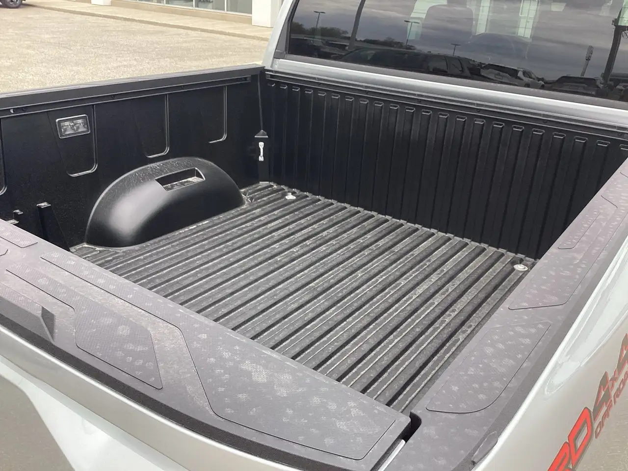 Toyota Tundra снимка Toyota Tundra