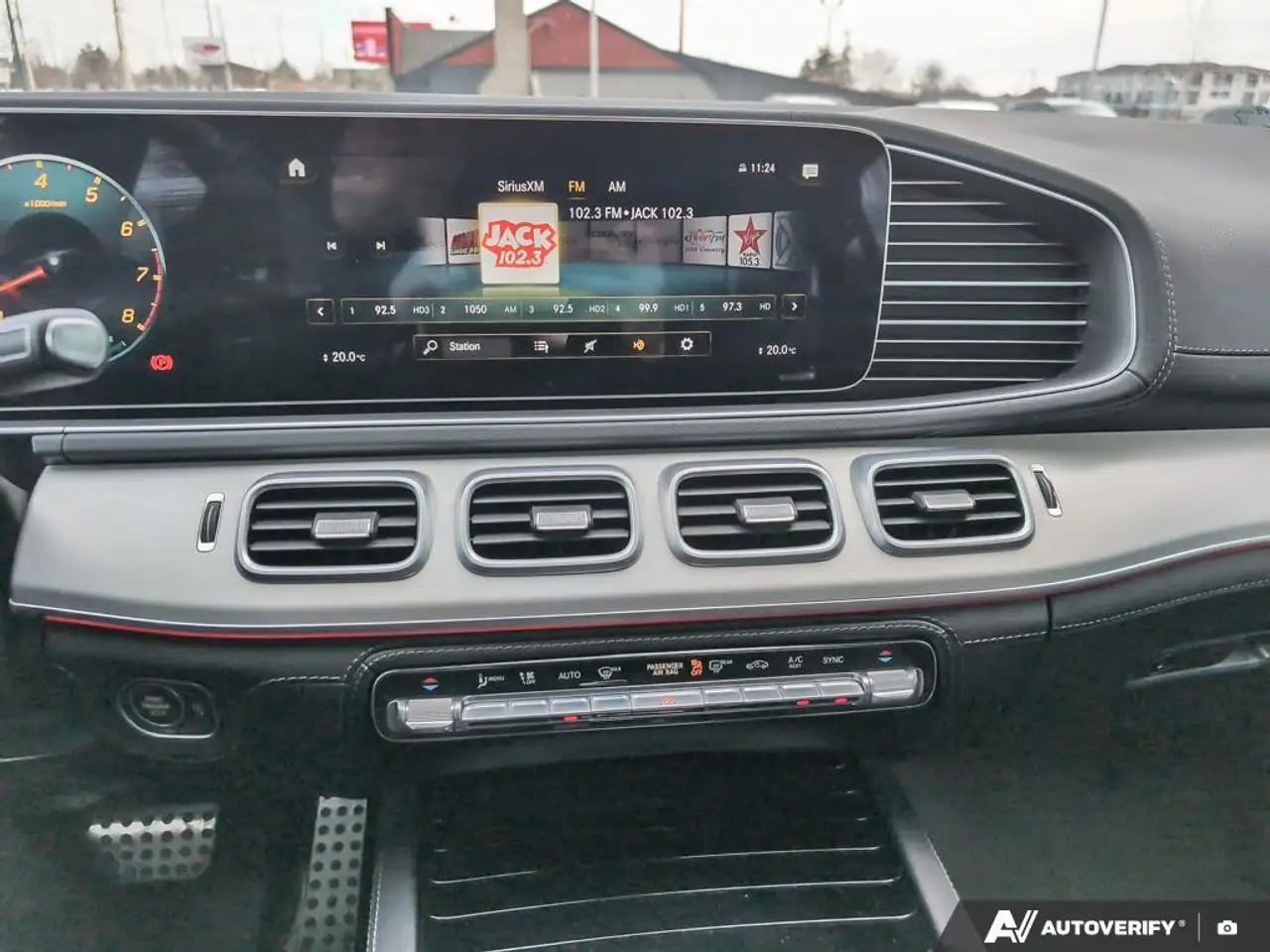 Mercedes-Benz GLE photo Mercedes-Benz GLE