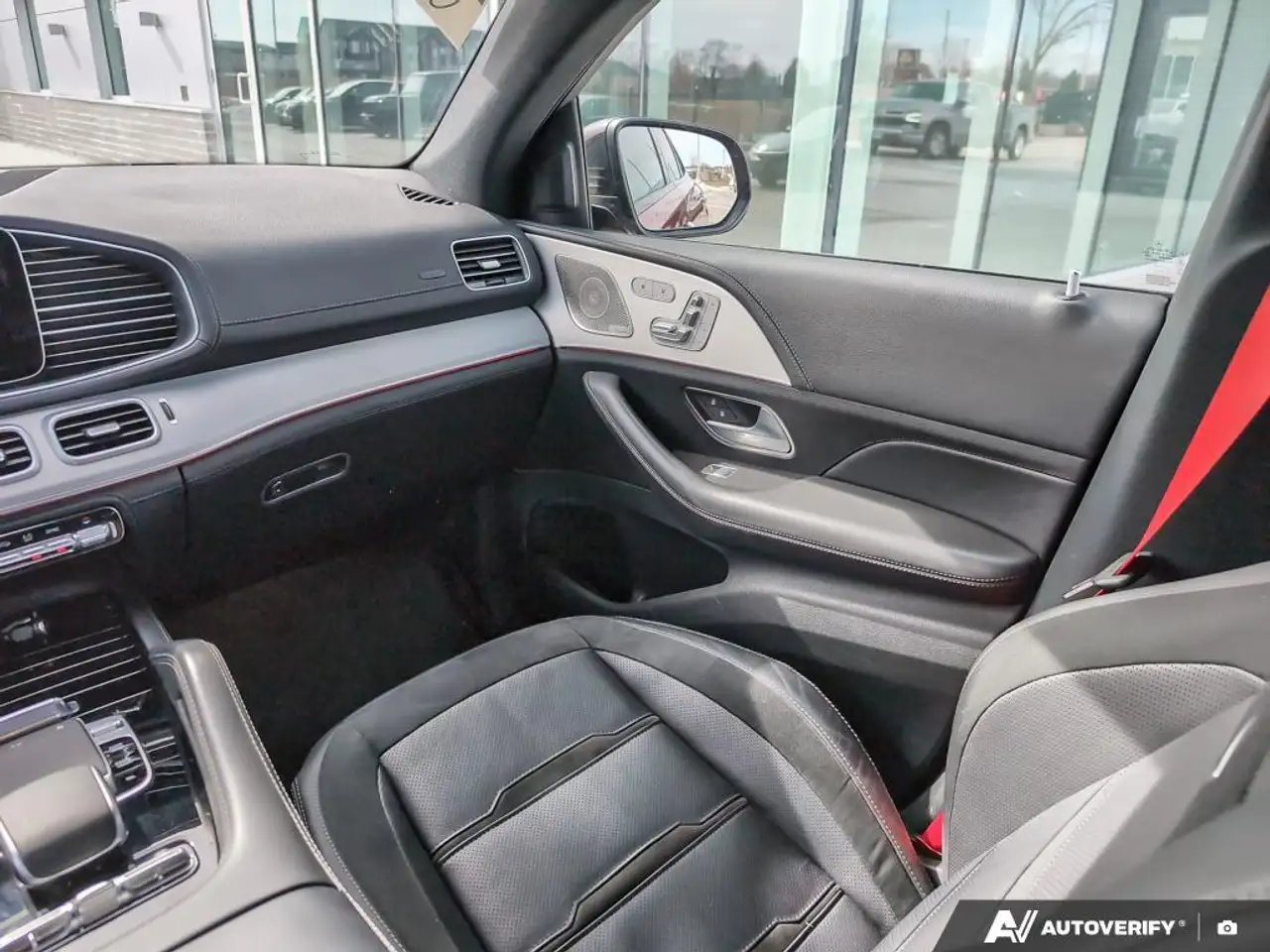 Mercedes-Benz GLE photo Mercedes-Benz GLE