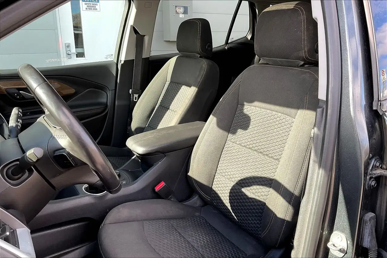 GMC Terrain photo GMC Terrain