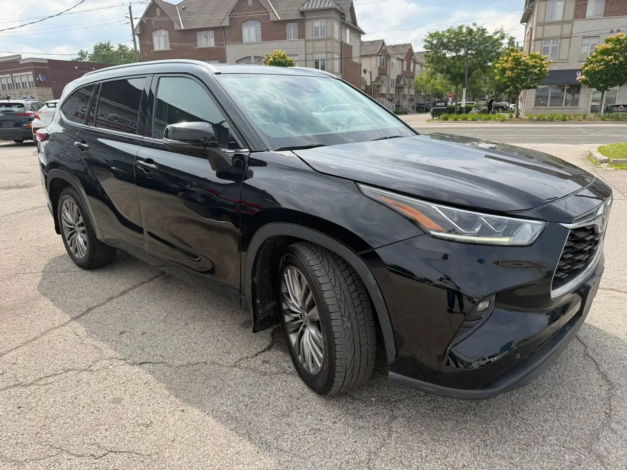 Toyota Highlander снимка Toyota Highlander