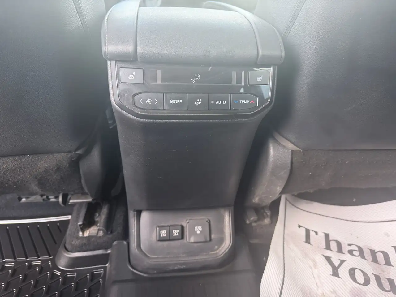 Toyota Highlander снимка Toyota Highlander