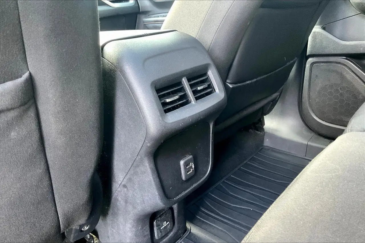 GMC Terrain photo GMC Terrain