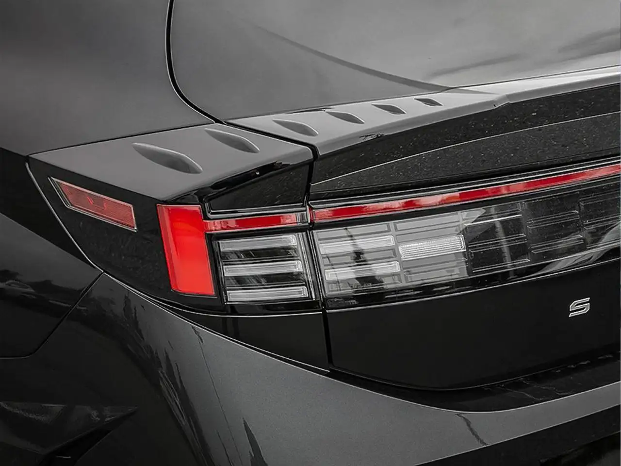 Hyundai SONATA снимка Hyundai SONATA