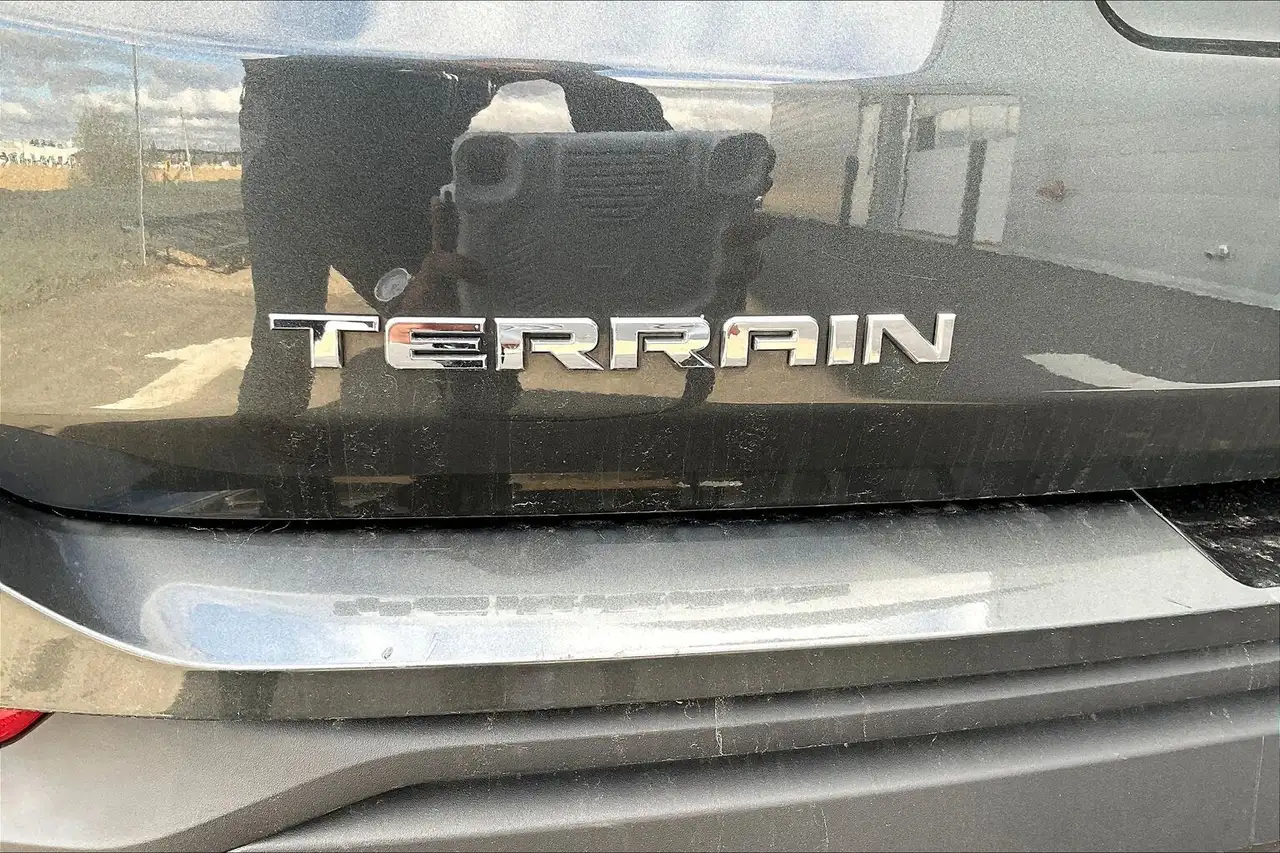 GMC Terrain photo GMC Terrain