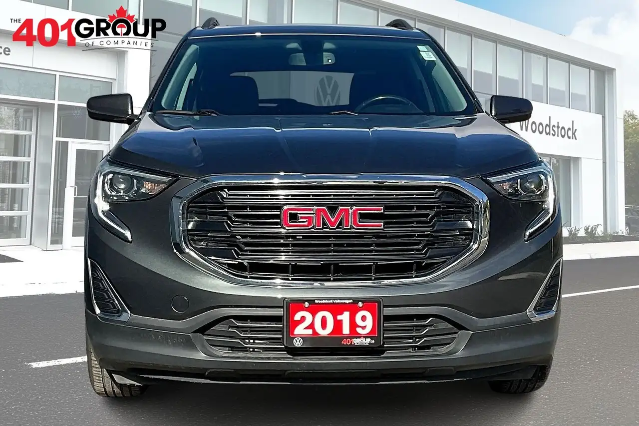 GMC Terrain photo GMC Terrain