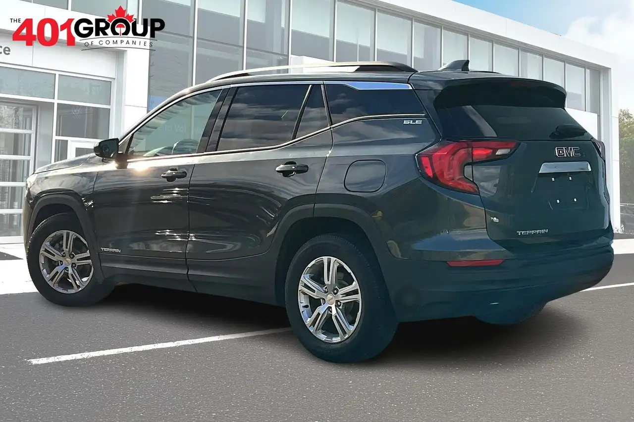 GMC Terrain photo GMC Terrain