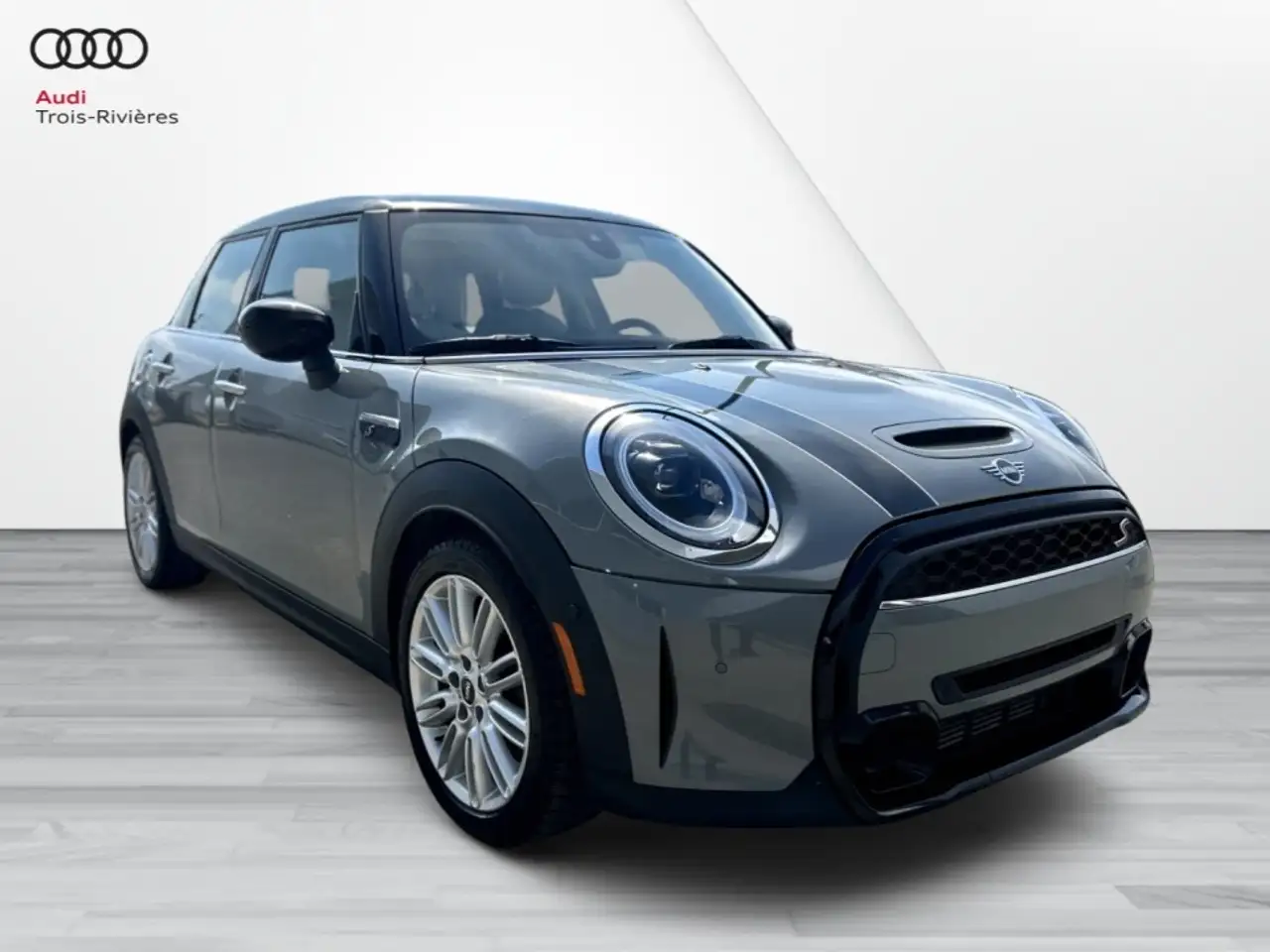 MINI 5 Door снимка MINI 5 Door