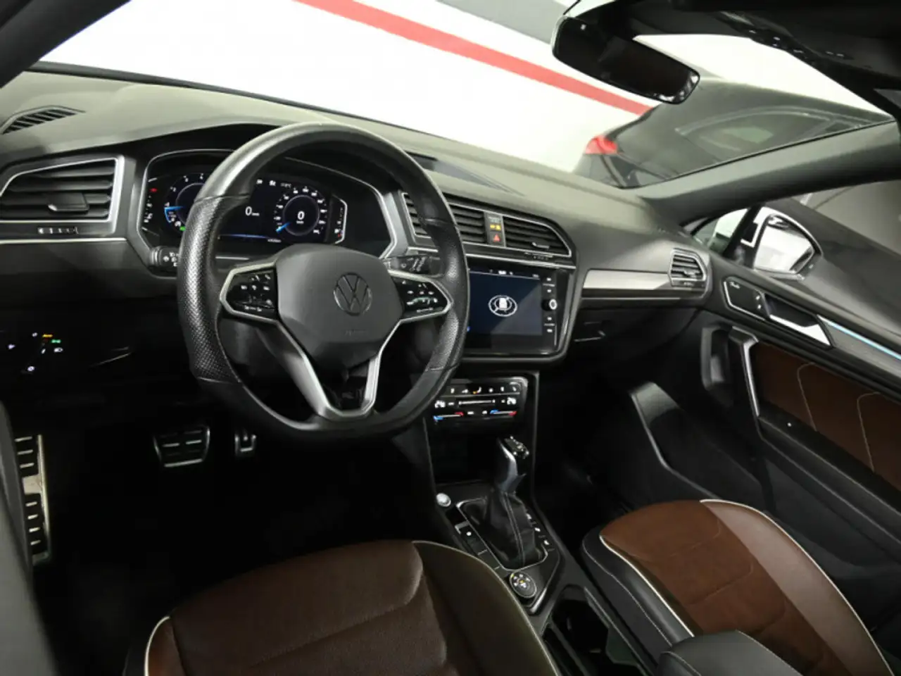 Volkswagen Tiguan снимка Volkswagen Tiguan