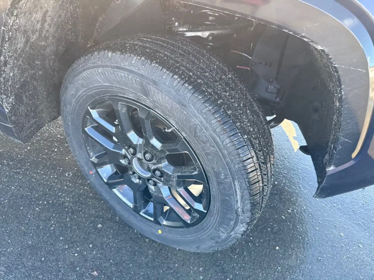 Toyota Tundra снимка Toyota Tundra