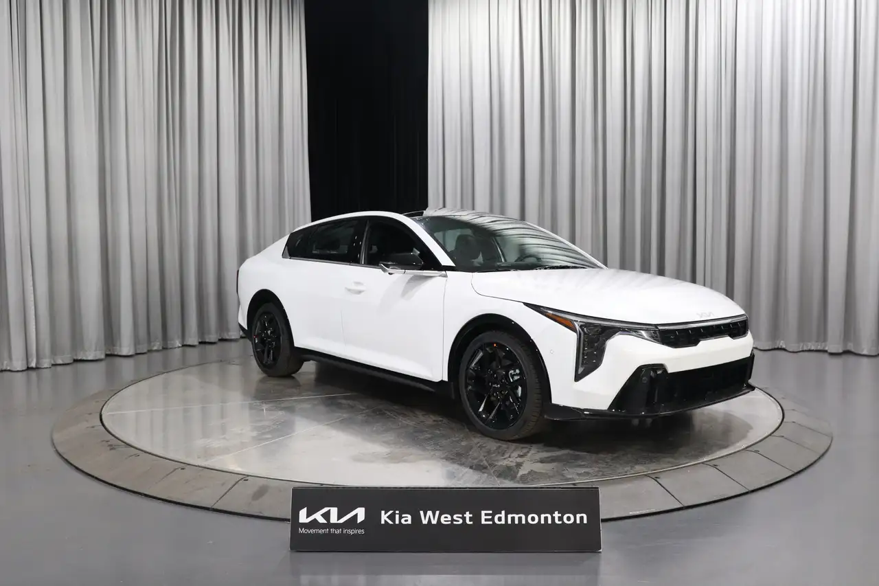 2026 Kia K4