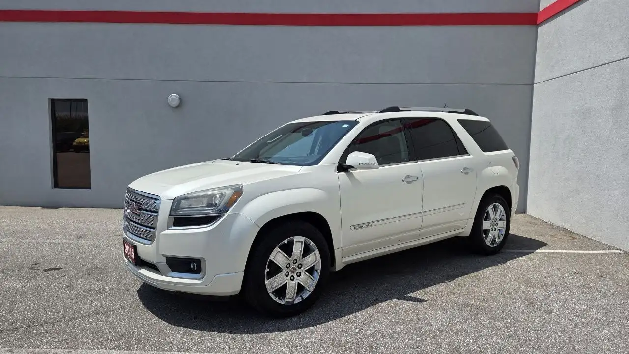 GMC Acadia photo GMC Acadia