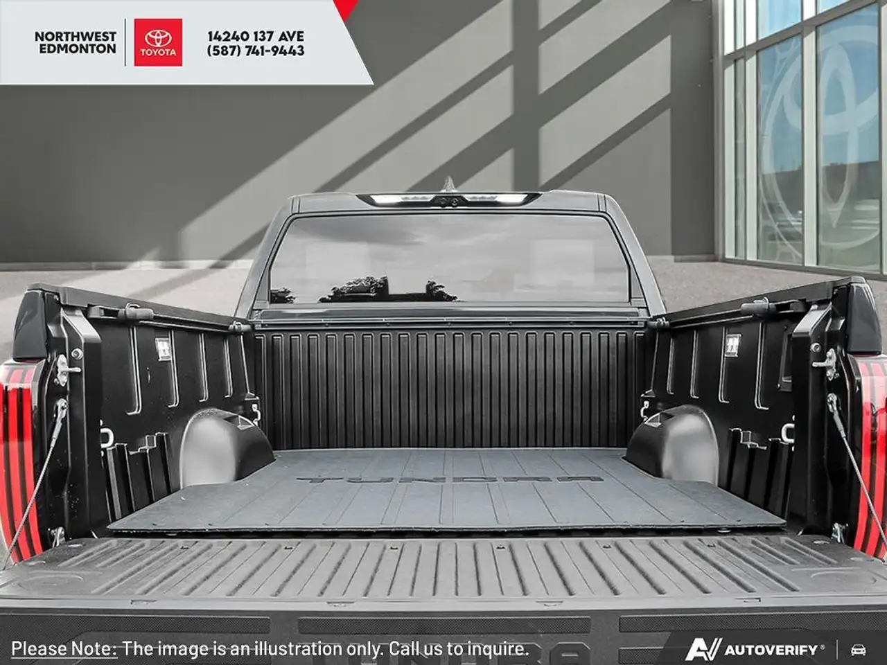 Toyota Tundra снимка Toyota Tundra