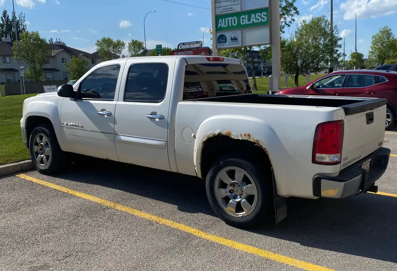 GMC Sierra 1500 photo GMC Sierra 1500