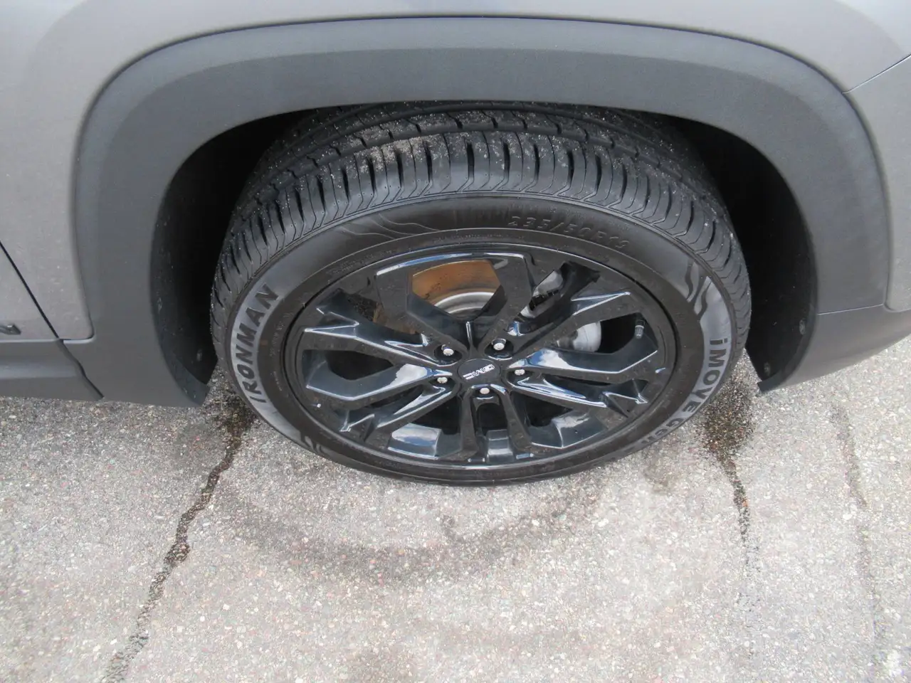 GMC Terrain photo GMC Terrain
