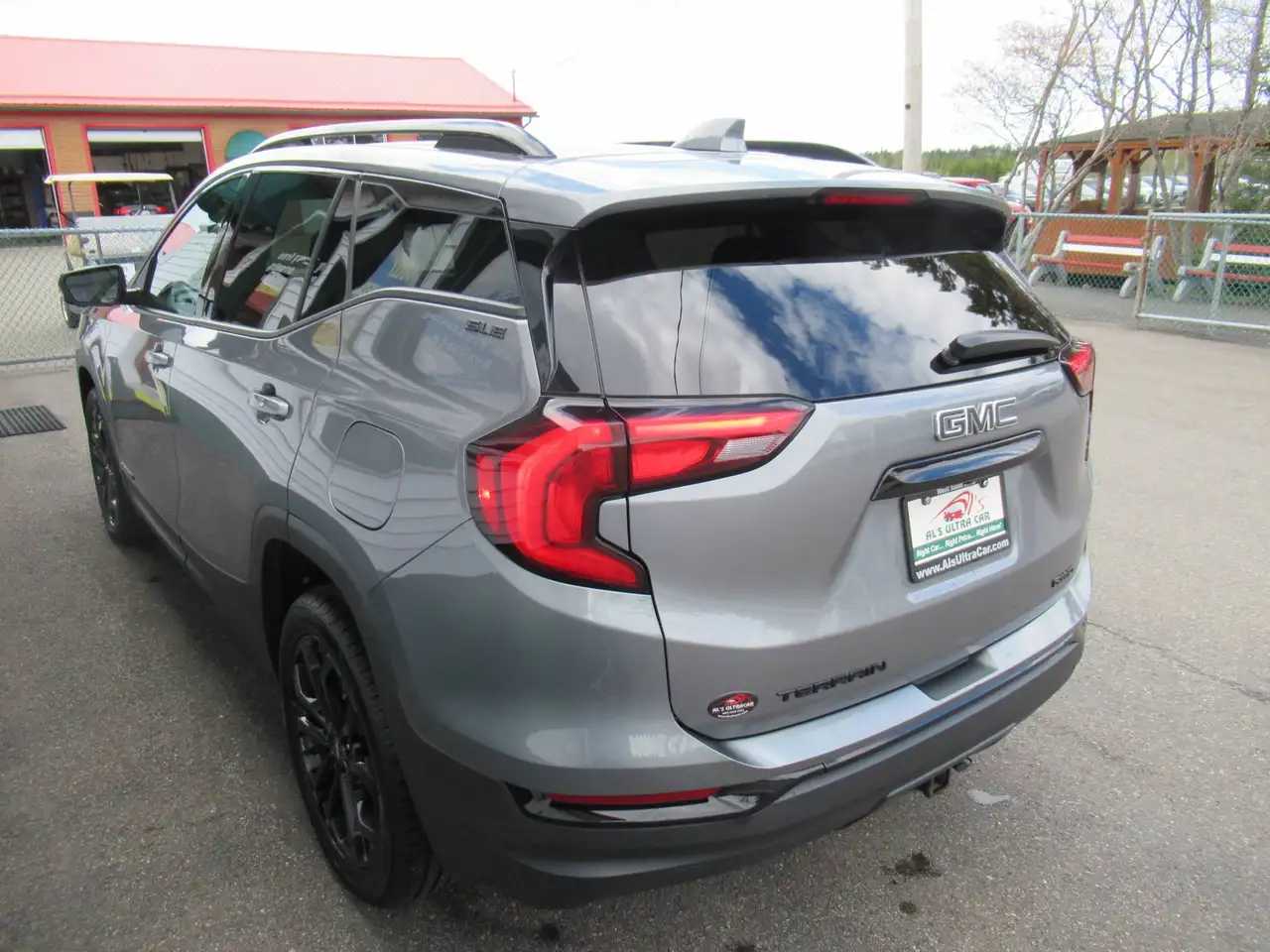 GMC Terrain photo GMC Terrain