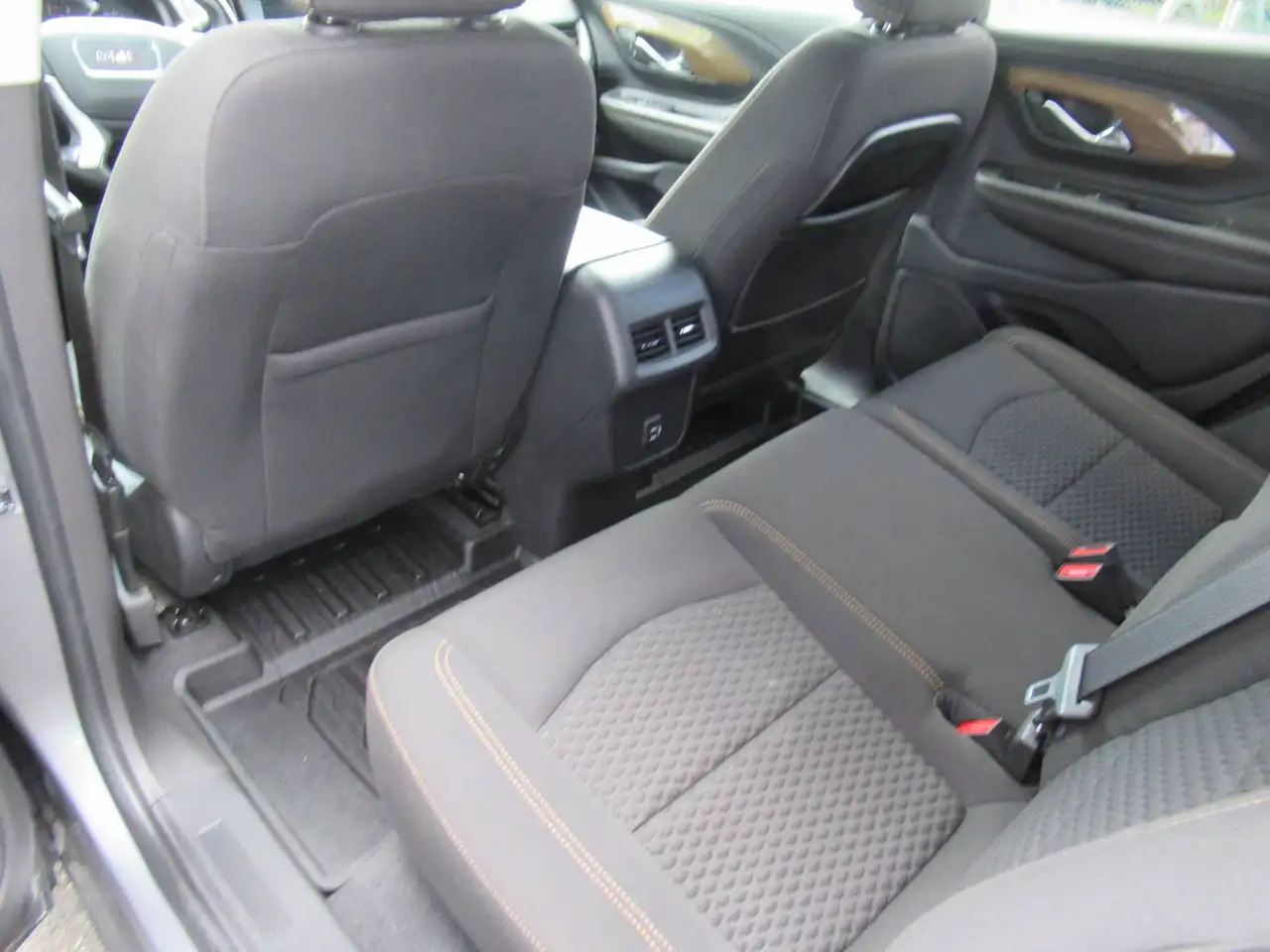 GMC Terrain photo GMC Terrain